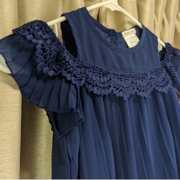 Forever Me Chiffon Top - Picture 2 of 5